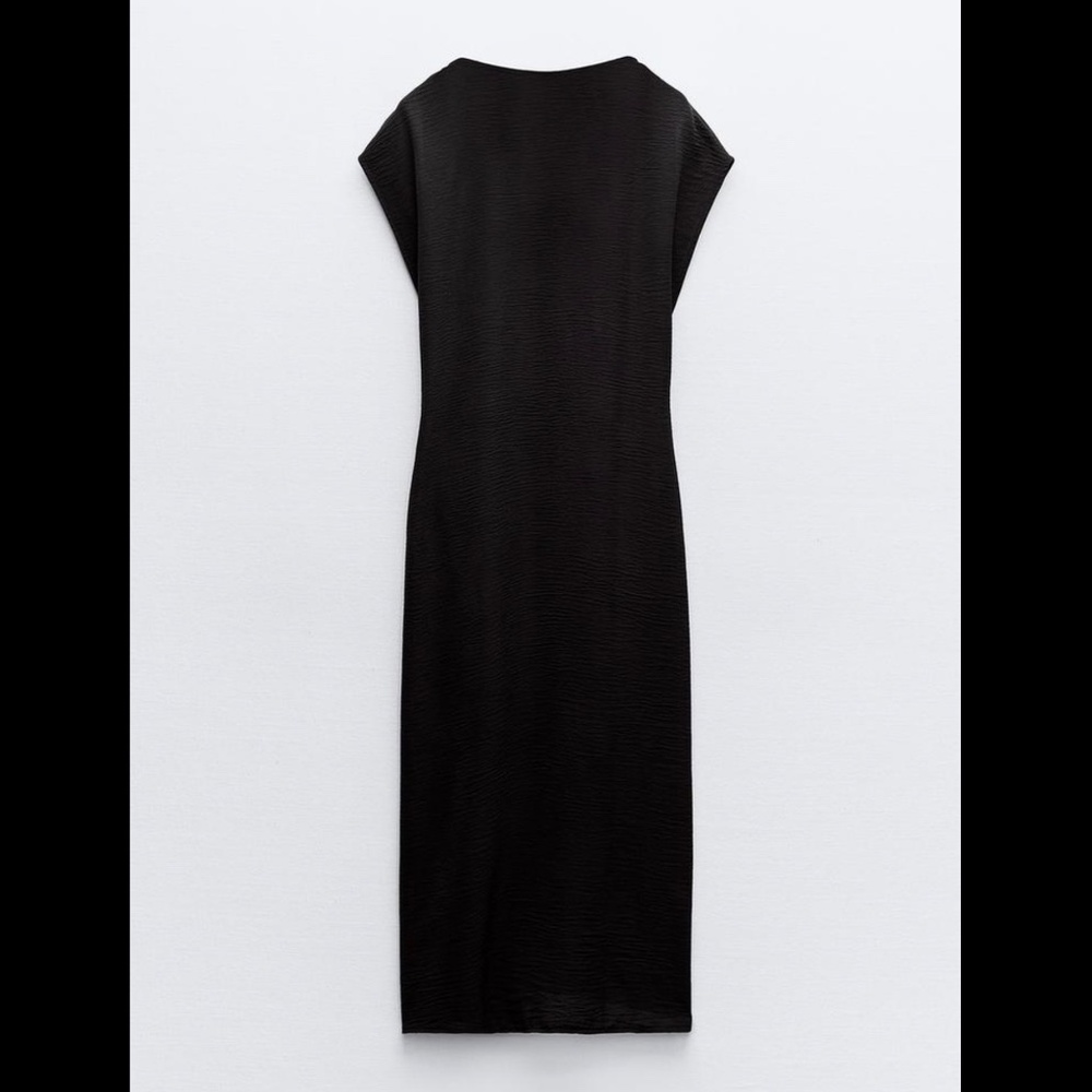 ZARA Flowy Gathered Dress - Picture 3 of 16